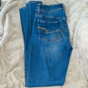 American Eagle jeans. Size 2. Color blue.